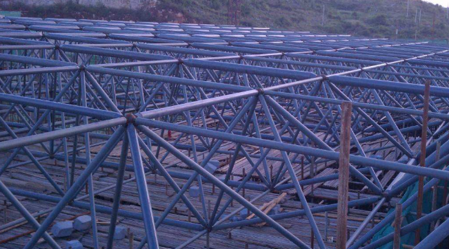 东方概述网架加工中对钢材的质量的过细恳求